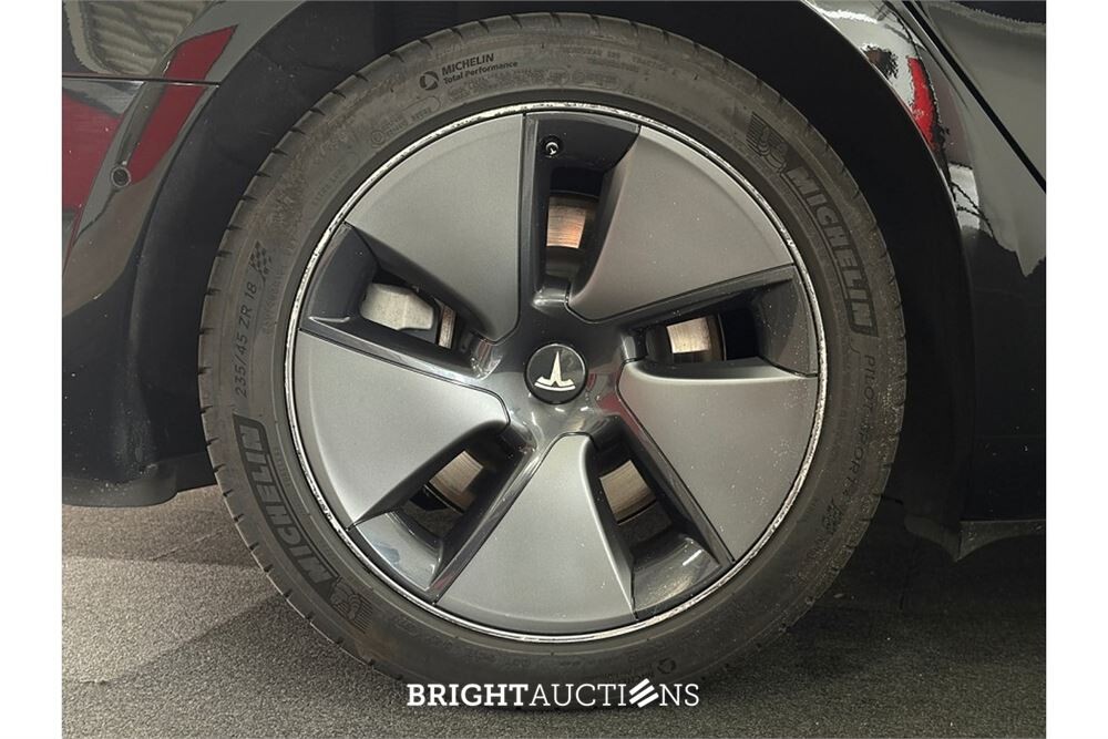 Tesla Model 3 Standard RWD Plus 60 kWh 2021 (Origineel-NL), N-422-DJ
