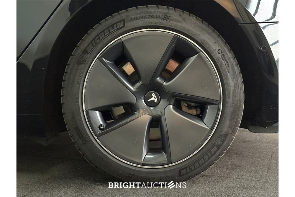 Tesla Model 3 Standard RWD Plus 60 kWh 2021 (Origineel-NL), N-422-DJ