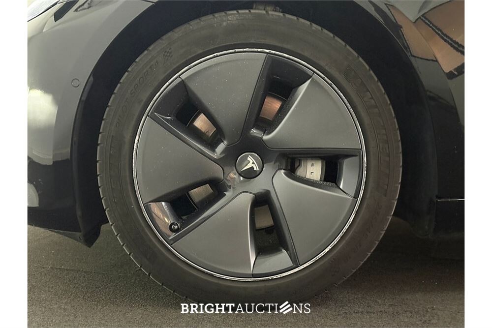 Tesla Model 3 Standard RWD Plus 60 kWh 2021 (Origineel-NL), N-422-DJ
