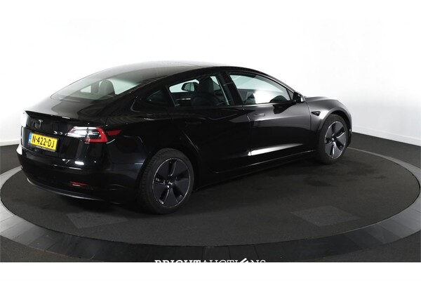 Tesla Model 3 Standard RWD Plus 60 kWh 2021 (Origineel-NL), N-422-DJ