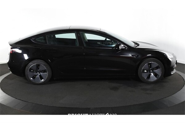 Tesla Model 3 Standard RWD Plus 60 kWh 2021 (Origineel-NL), N-422-DJ