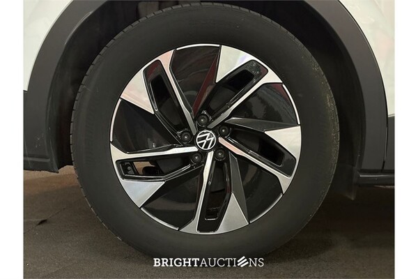 Volkswagen ID.4 Tech 77 kWh 2021 (Origineel-NL), L-858-LL