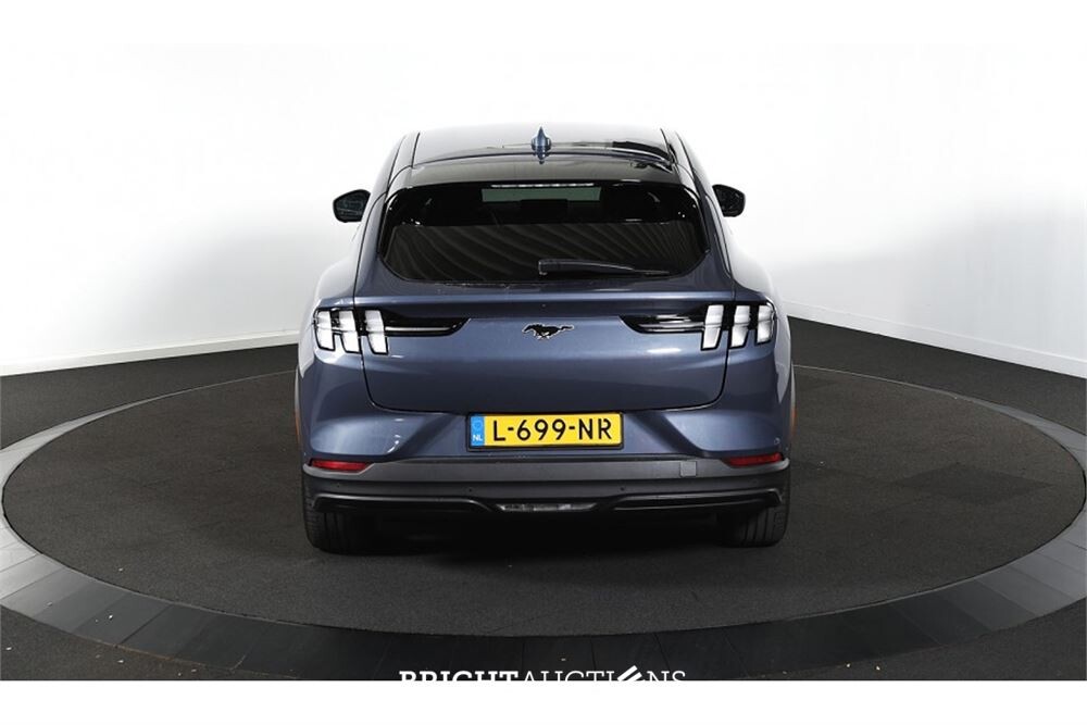 Ford Mustang RWD 75 kWh 2021 (Origineel-NL), L-699-NR