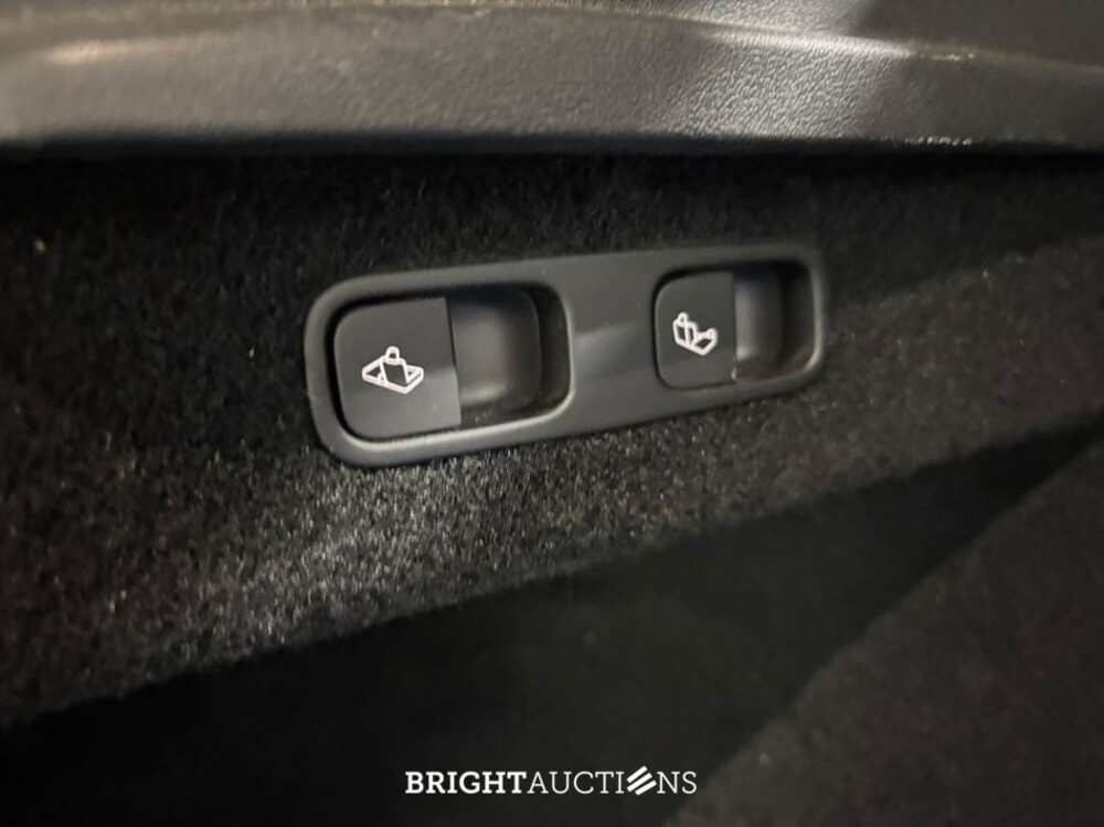 Tesla Model Y RWD 58 kWh 238pk 2023, X-984-KN