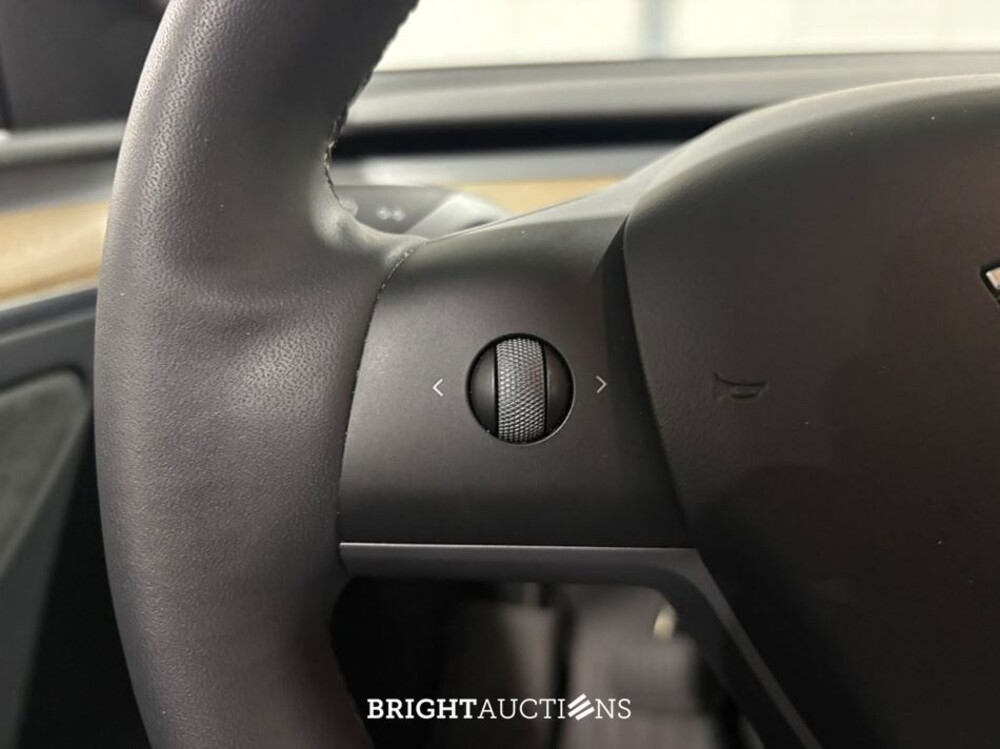 Tesla Model Y RWD 58 kWh 238pk 2023, X-984-KN