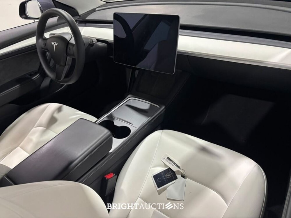 Tesla Model 3 Long Range Dual Motor AWD 75 kWh 351pk 2021 (Origineel-NL), N-541-RR