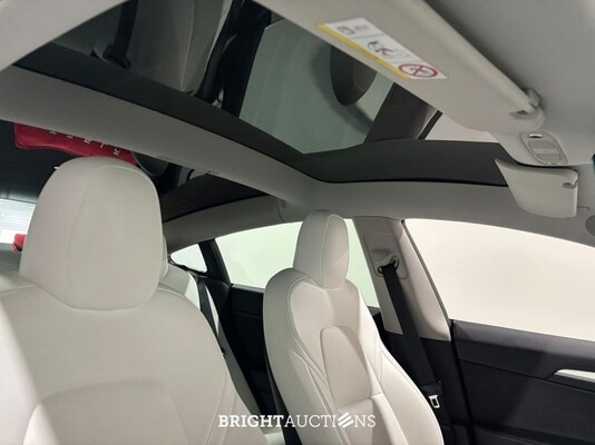 Tesla Model 3 Long Range Dual Motor AWD 75 kWh 351pk 2021 (Origineel-NL), N-541-RR