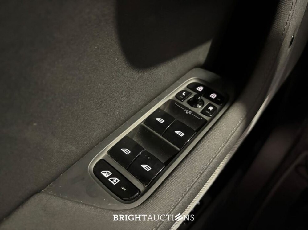 Polestar 2 Long Range Single Motor Pilot Pack 82 kWh 2023, KXR-16-D