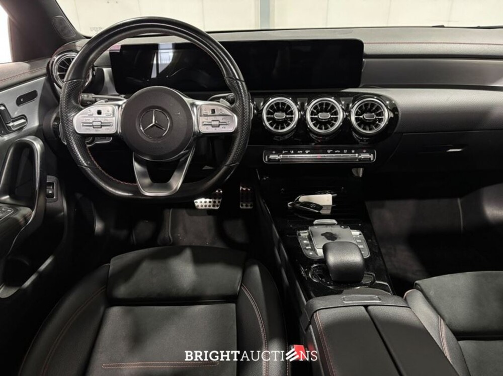 Mercedes-Benz CLA250 e Business Solution AMG Limited 262pk 2021 (Origineel-NL) CLA-Klasse, N-337-BL