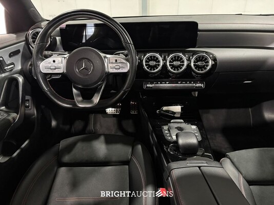 Mercedes-Benz CLA250 e Business Solution AMG Limited 262pk 2021 (Origineel-NL) CLA-Klasse, N-337-BL