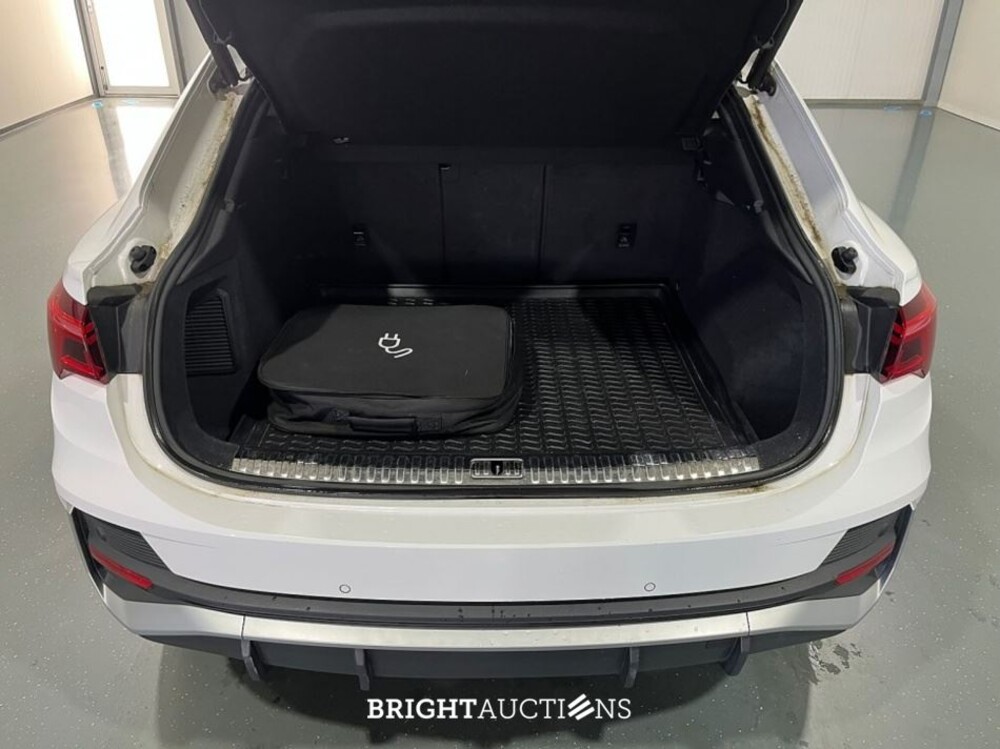 Audi Q3 Sportback 45 e S Edition TFSI 266pk 2023, KTJ-61-X