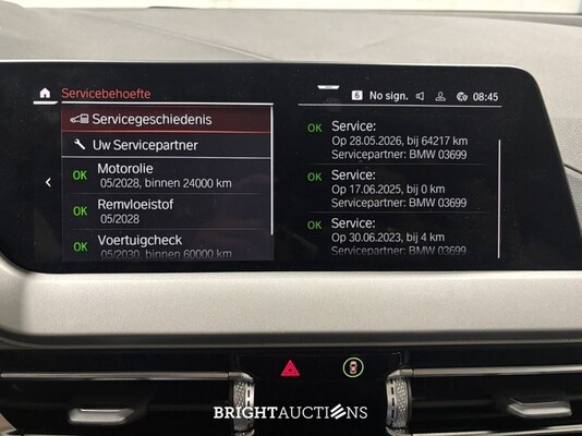 BMW 118i 1-serie Introduction Edition 136pk 2023 (Origineel-NL) 1-Serie, T-409-KL