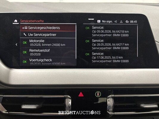BMW 118i 1-serie Introduction Edition 136pk 2023 (Origineel-NL) 1-Serie, T-409-KL