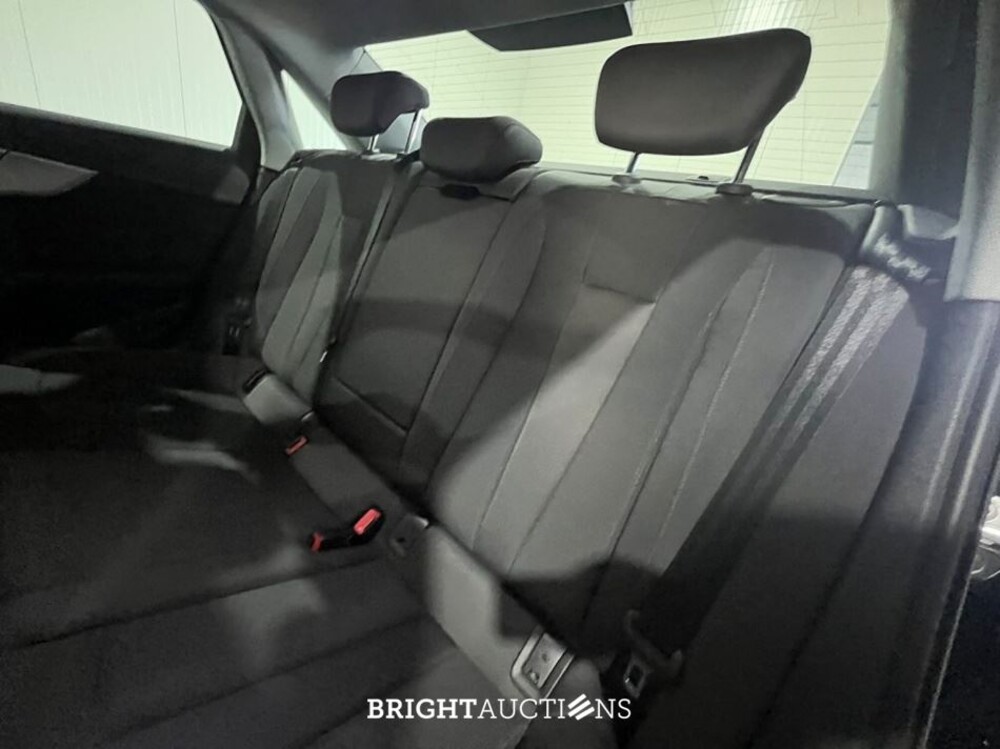 Audi A4 35 Advanced Edition TFSI 150pk 2023 (Origineel-NL), X-140-HT