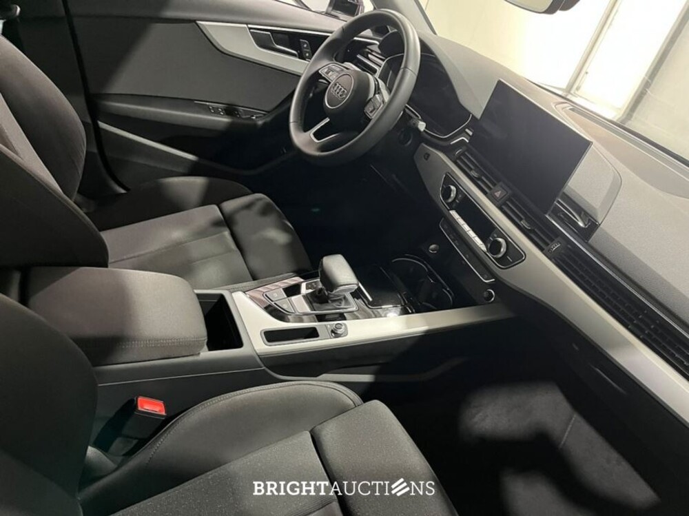 Audi A4 35 Advanced Edition TFSI 150pk 2023 (Origineel-NL), X-140-HT