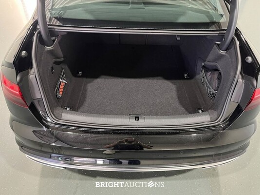 Audi A4 35 Advanced Edition TFSI 150pk 2023 (Origineel-NL), X-140-HT