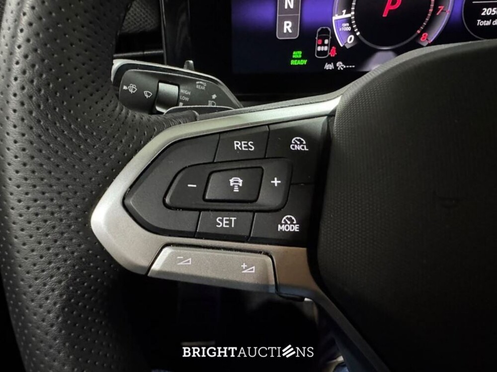 Volkswagen T-Roc eTSI 110 kW R-Line 1.5 150pk 2026, KZN-12-P