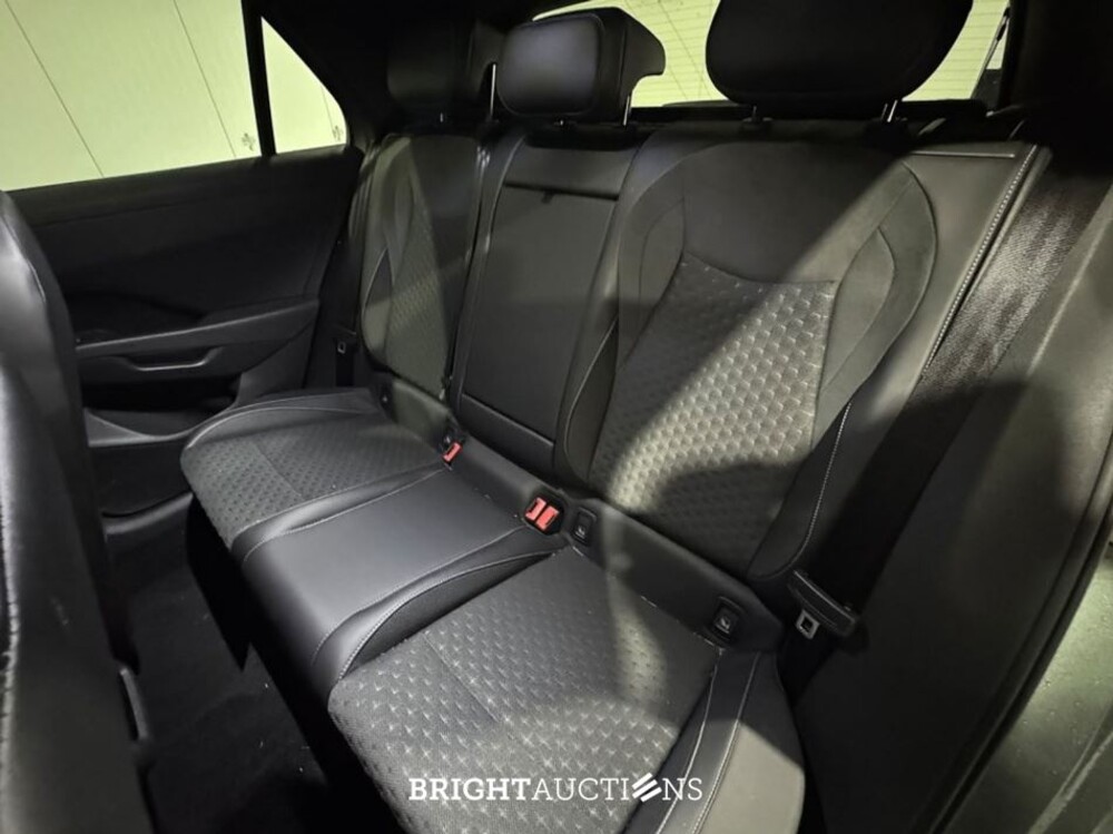 Volkswagen T-Roc eTSI 110 kW R-Line 1.5 150pk 2026, KZN-12-P