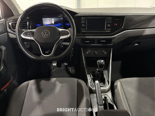 Volkswagen Taigo Life 1.0 TSI 95pk 2022 (Origineel-NL), P-680-NV