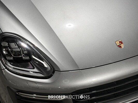 Porsche Cayenne Turbo 4.8 V8 520pk 2017 Sport-Chrono