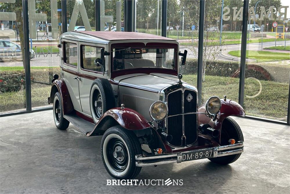 1930 Renault Monaquatre - Classic Car, DM-89-87