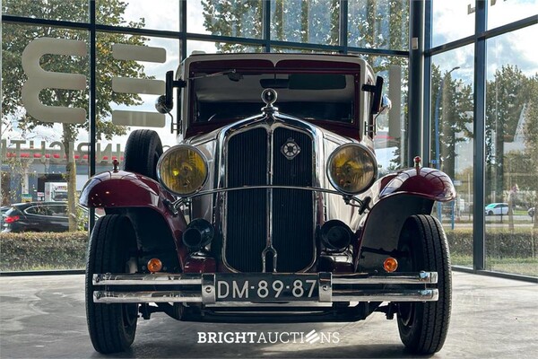 Renault Monaquatre 1930 - Oldtimer, DM-89-87