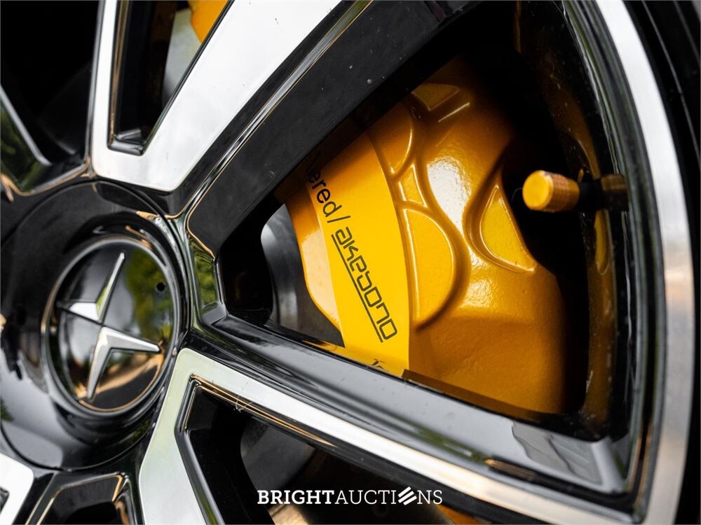 Polestar 1 2.0 T8R (1 of 1,500) Carbon Plug-In Hybrid 609pk 2022