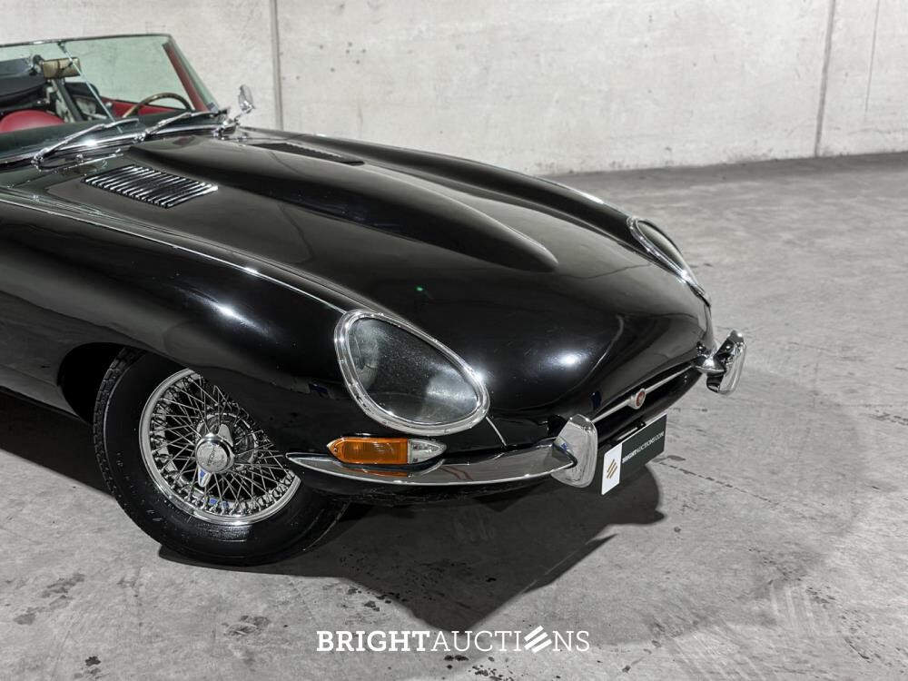 Jaguar E-Type Roadster 3.8 XK zes-in-lijn Series 1 1963