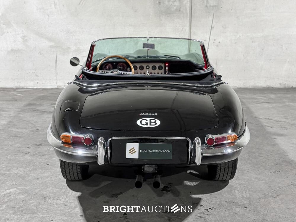 1963 Jaguar E-Type Roadster 3.8 XK Inline-Six Series 1
