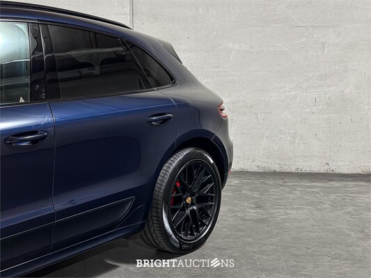Porsche Macan GTS 3.0 V6 360pk 2018, R-860-XF