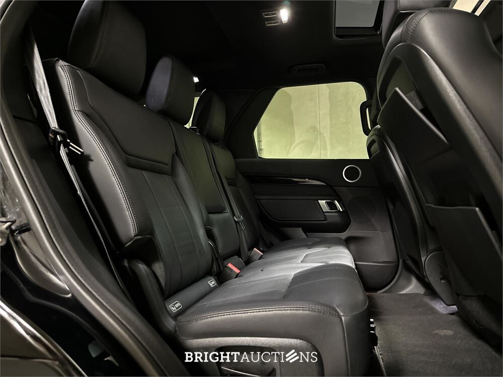 Land Rover Discovery 3.0 Td6 HSE Luxury 258pk 2018 7-passenger, T-774-BK
