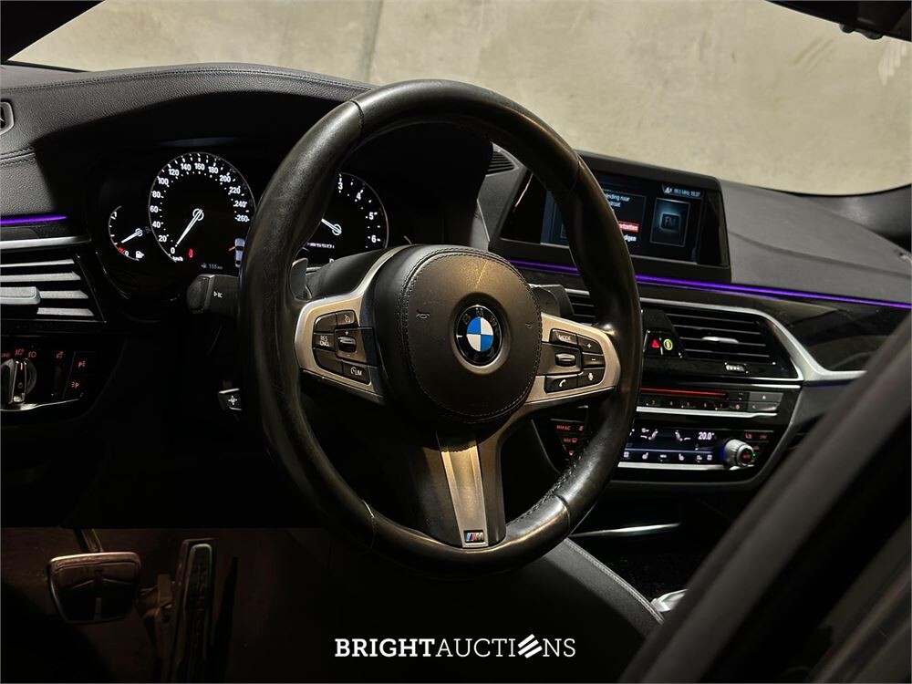 BMW M550i xDrive High Executive 462pk 2017 5-serie, L-483-SF