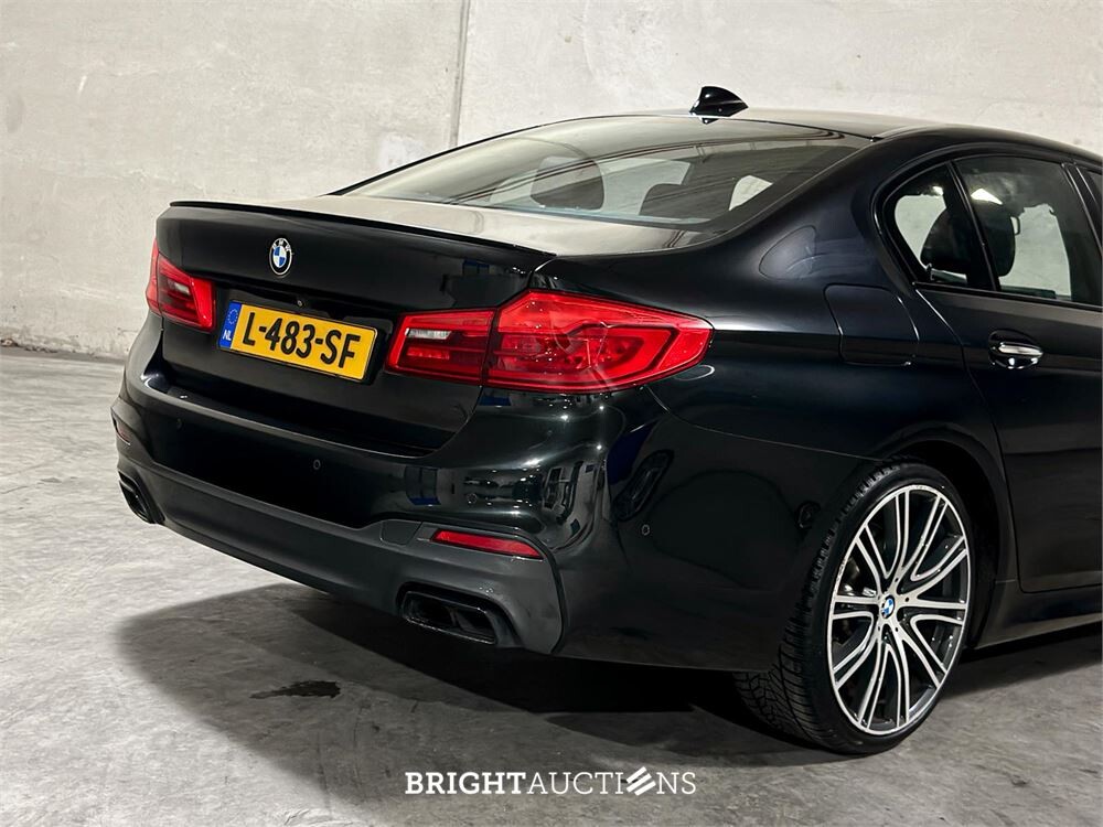 BMW M550i xDrive High Executive 462pk 2017 5-serie, L-483-SF