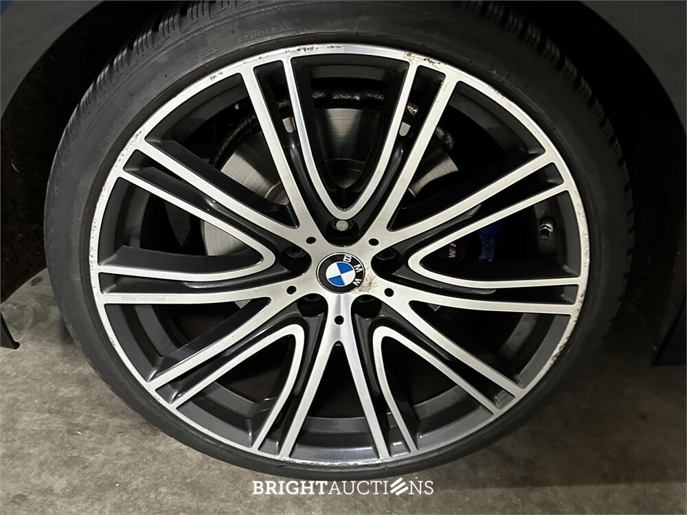 BMW M550i xDrive High Executive 462pk 2017 5-serie, L-483-SF