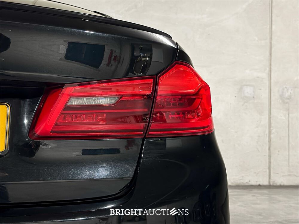 BMW M550i xDrive High Executive 462pk 2017 5-serie, L-483-SF