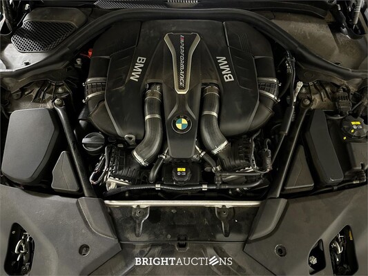 BMW M550i xDrive High Executive 462pk 2017 5-serie, L-483-SF