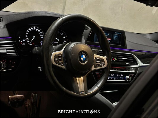 BMW M550i xDrive High Executive 462pk 2017 5-serie, L-483-SF
