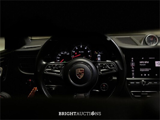 Porsche Macan Turbo 2.9 V6 441pk 2020, J-177-TT