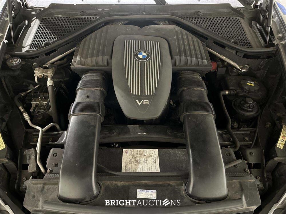 BMW X5 xDrive48i 4.8 V8 E70 355pk 2007, P-834-RB Youngtimer