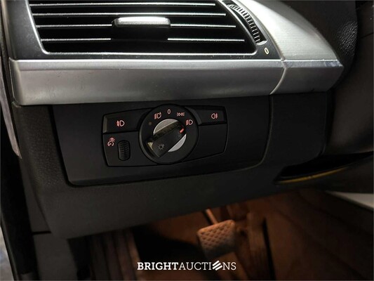 BMW X5 xDrive48i 4.8 V8 E70 355pk 2007, P-834-RB Youngtimer
