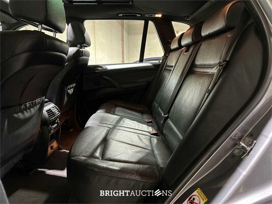 2007 BMW X5 xDrive48i 4,8 V8 E70 355 pk, P-834-RB Youngtimer