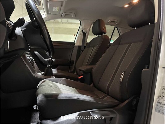 Volkswagen T-Roc 1.0 TSI Style 116pk 2018, P-149-BF