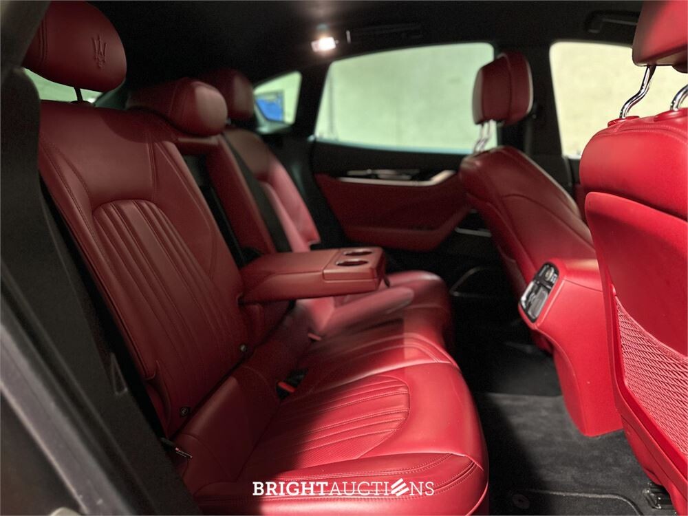 2017 Maserati Levante GranSport 3.0 V6 349 pk