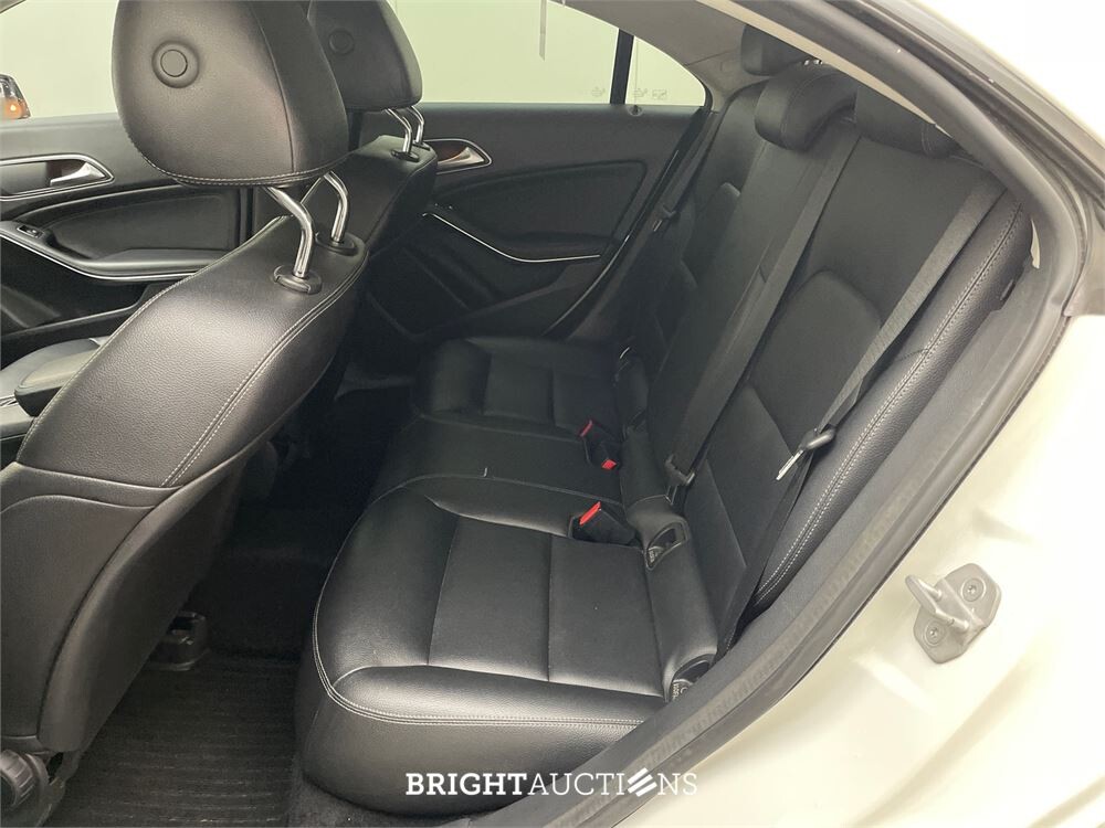 Mercedes-Benz CLA180 Ambition 123pk 2015 CLA-Klasse, XT-642-N