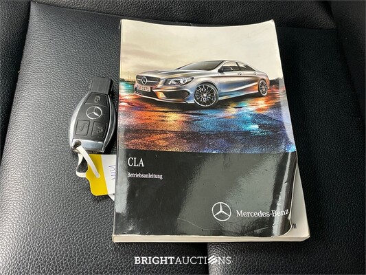 Mercedes-Benz CLA180 Ambition 123pk 2015 CLA-Klasse, XT-642-N