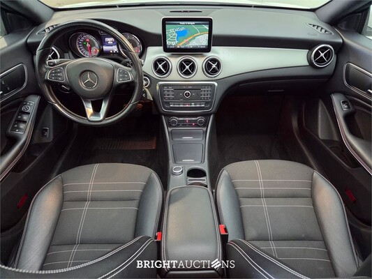 Mercedes-Benz CLA180 123pk 2015 CLA-Klasse, N-264-XV