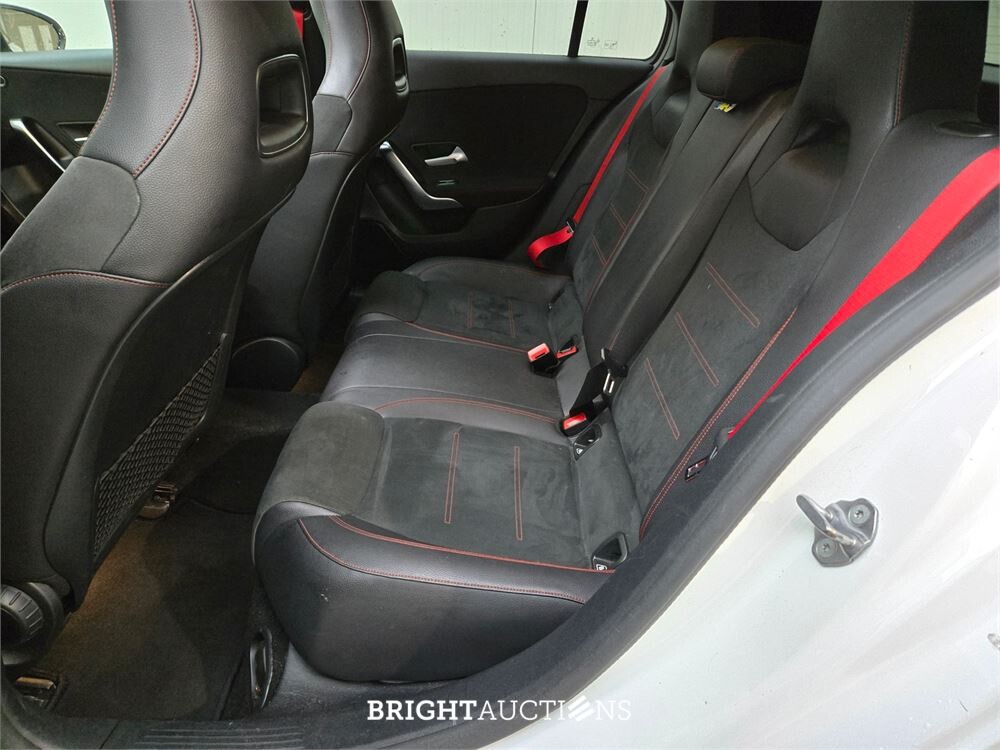Mercedes-Benz A200 Business Solution AMG 163pk 2018 A-klasse, N-530-GX