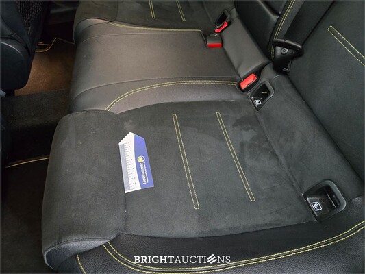 Mercedes-Benz A200 Launch Edition Premium Plus 163pk 2018 (Origineel-NL) A-klasse, TP-015-H