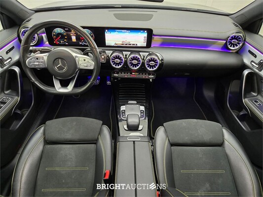 Mercedes-Benz A200 Launch Edition Premium Plus 163pk 2018 (Origineel-NL) A-klasse, TP-015-H