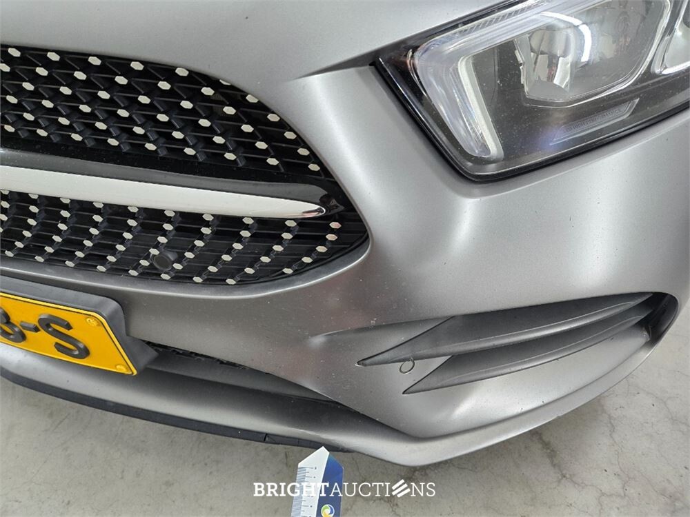 Mercedes-Benz A180 Business Solution AMG Night Upgrade 136pk 2019 (Origineel-NL) A-klasse, ZJ-388-S